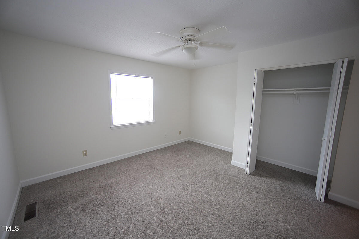2504 Avent Ferry Road, Unit 204 Raleigh, NC 27606 - Photo 9 of 13 2504 Avent Ferry Rd Unit 204I