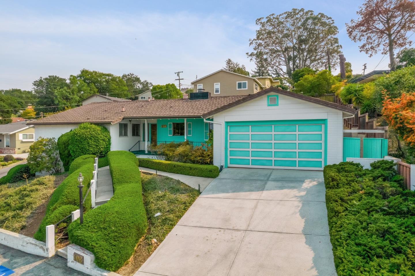 408 Middle Road Belmont, CA 94002 - Photo 1 of 43 Gallery Image 1
