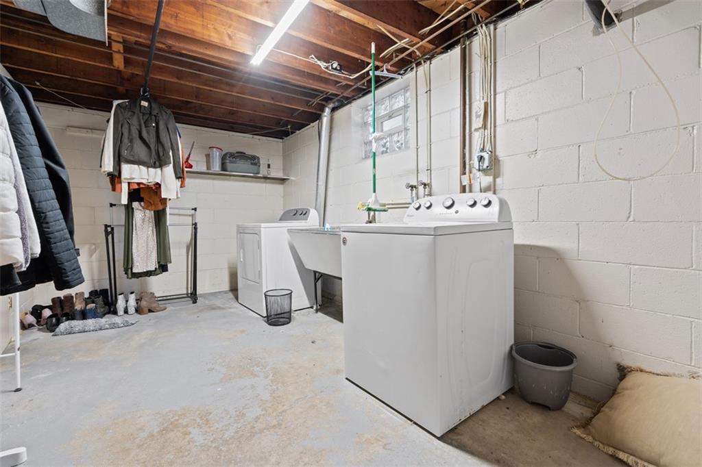 2354 Ritchie Street Aliquippa, PA 15001 - Photo 35 of 43 a view of a storage room