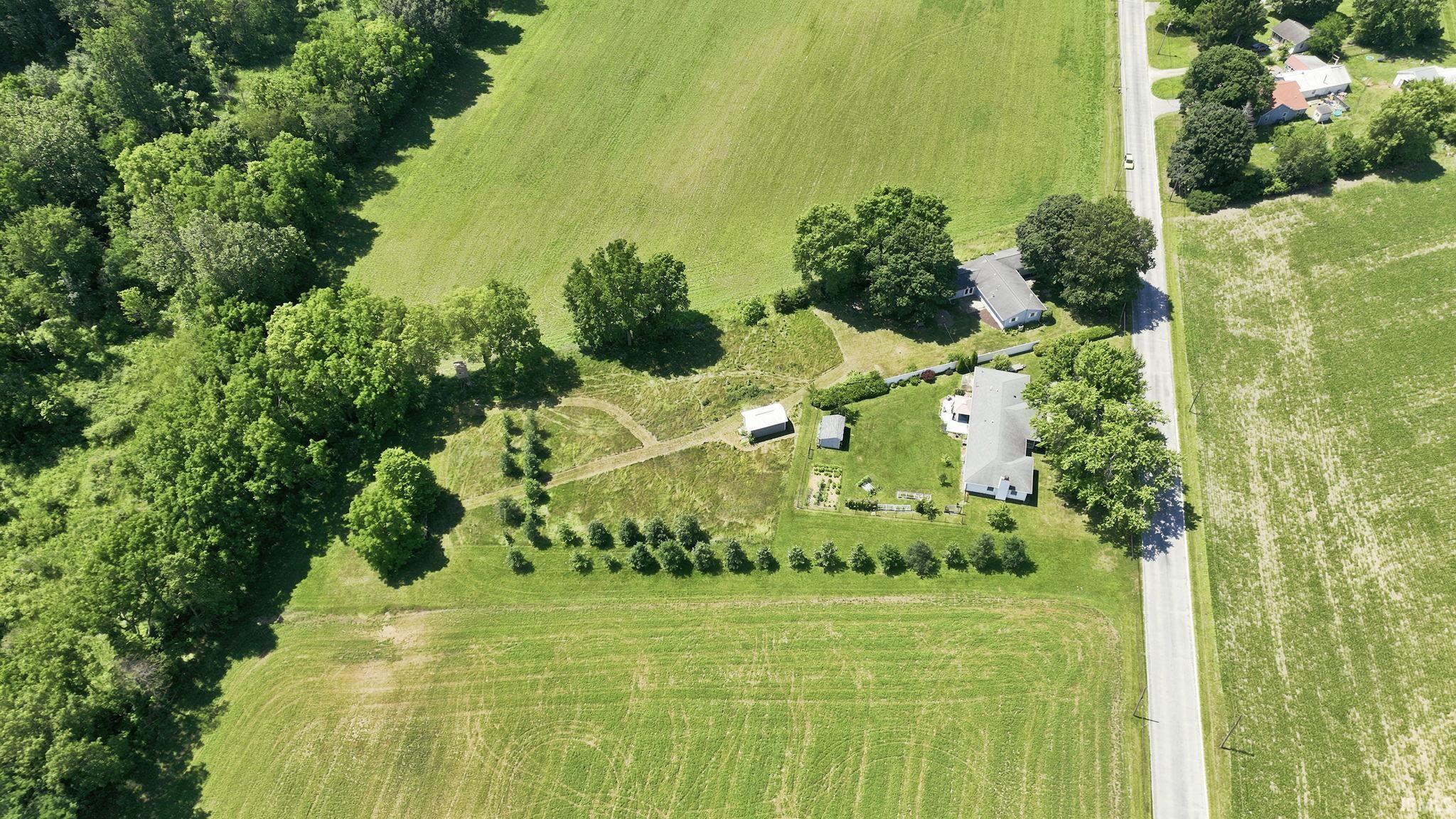 11007 North Ogden Road North Manchester, IN 46962 - Photo 45 of 47