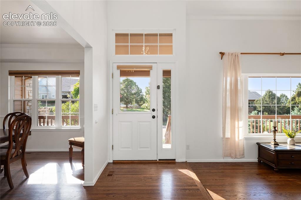 5575 Butler Court Colorado Springs, CO 80918 - Photo 7 of 42