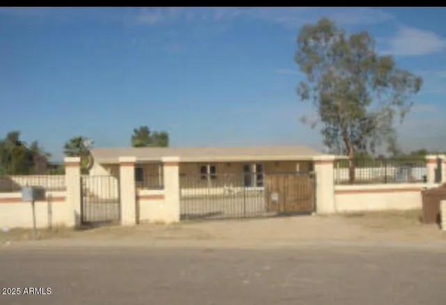 $3,000 | 2636 East Tonto Lane, Phoenix, AZ 85050