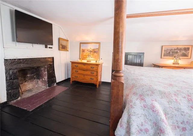 $754,000 | 1724 S Road, South Kingstown, RI 02881