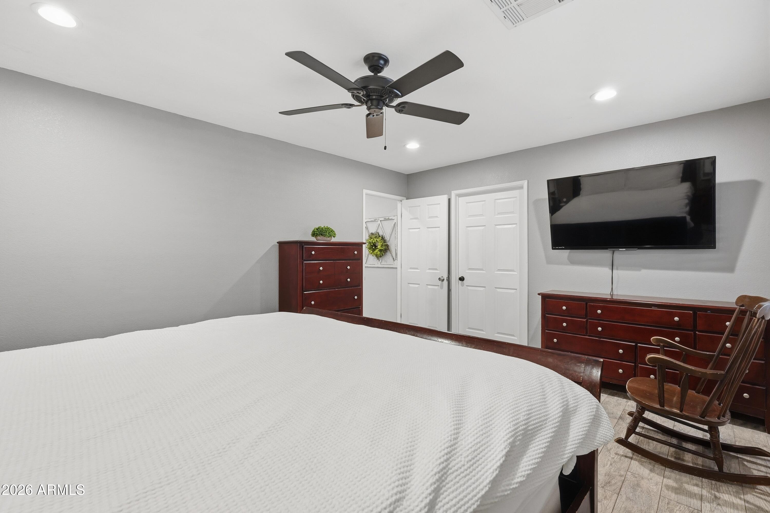 11113 West Roma Avenue Phoenix, AZ 85037 - Photo 27 of 65 032_ListerPros