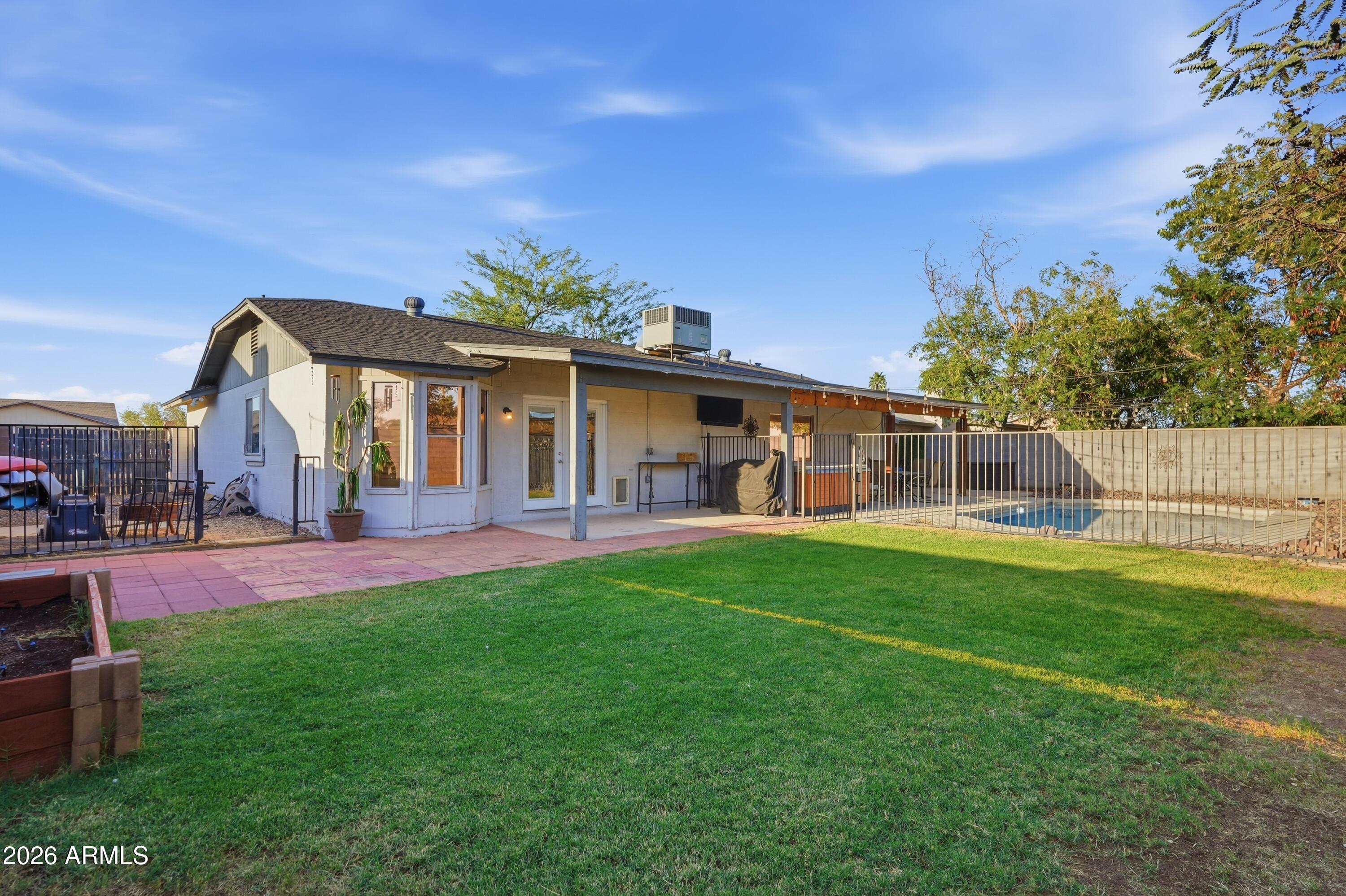 11113 West Roma Avenue Phoenix, AZ 85037 - Photo 32 of 65 037_ListerPros
