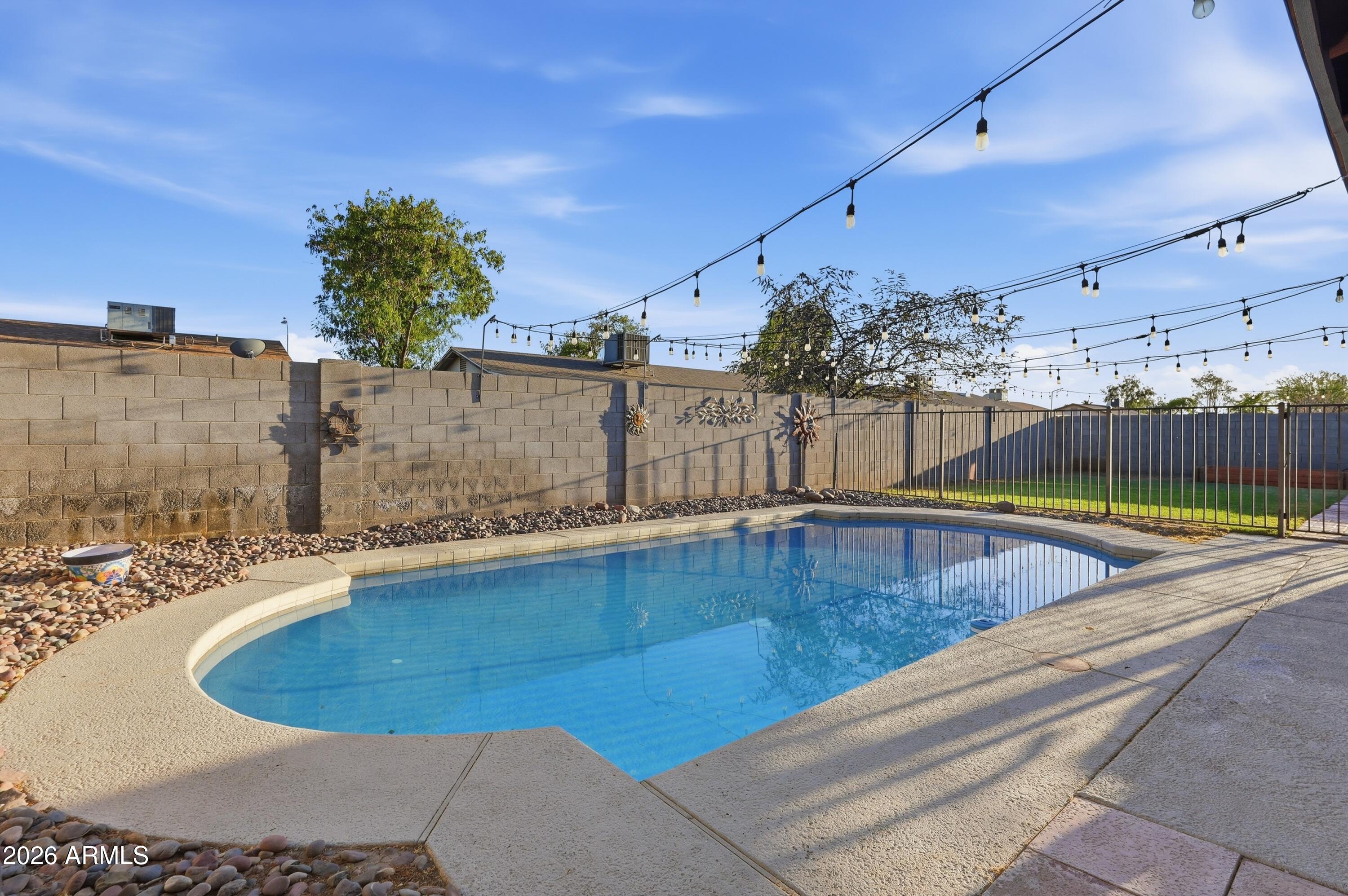 11113 West Roma Avenue Phoenix, AZ 85037 - Photo 36 of 65 041_ListerPros
