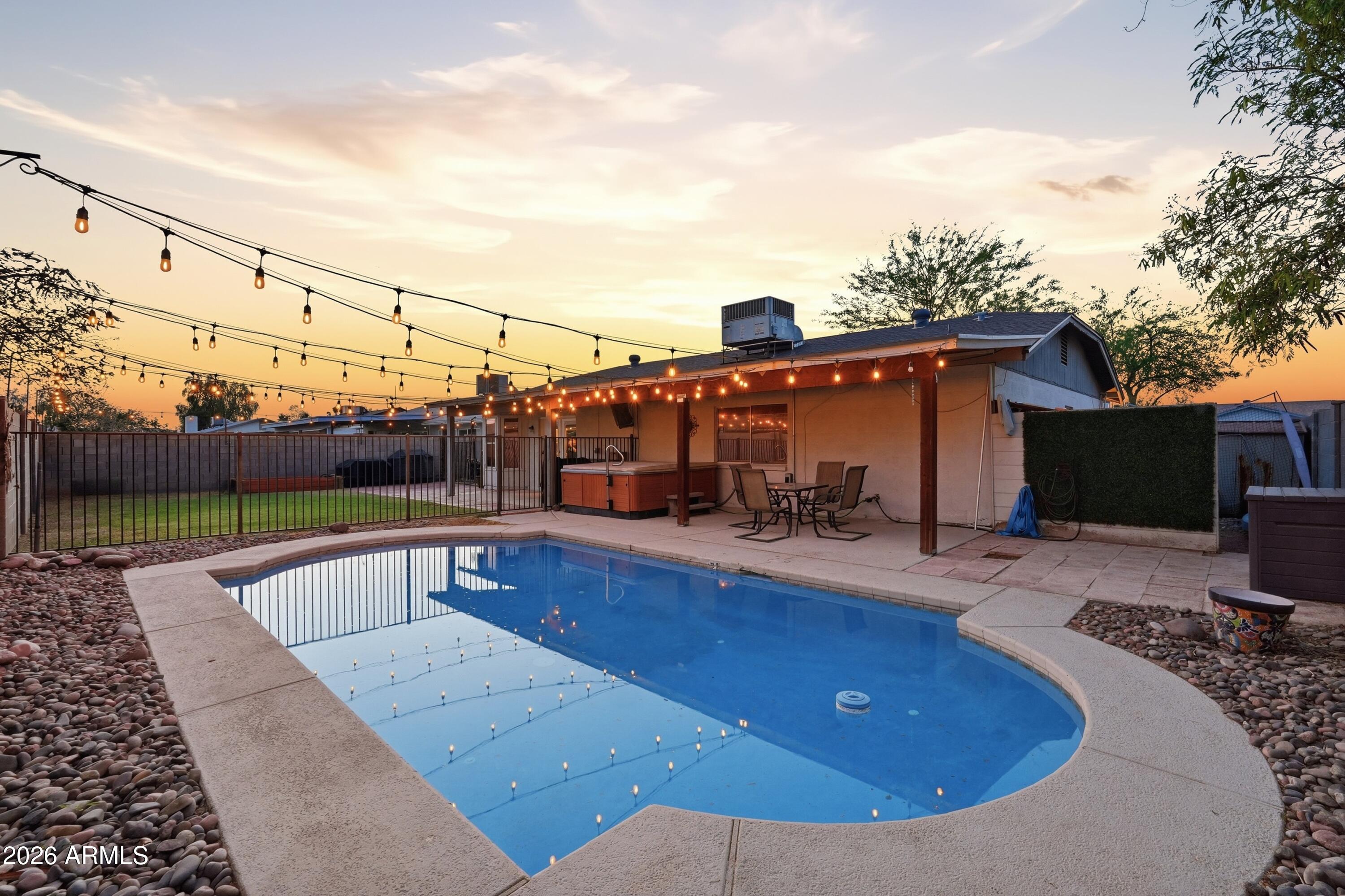11113 West Roma Avenue Phoenix, AZ 85037 - Photo 49 of 65 055_ListerPros
