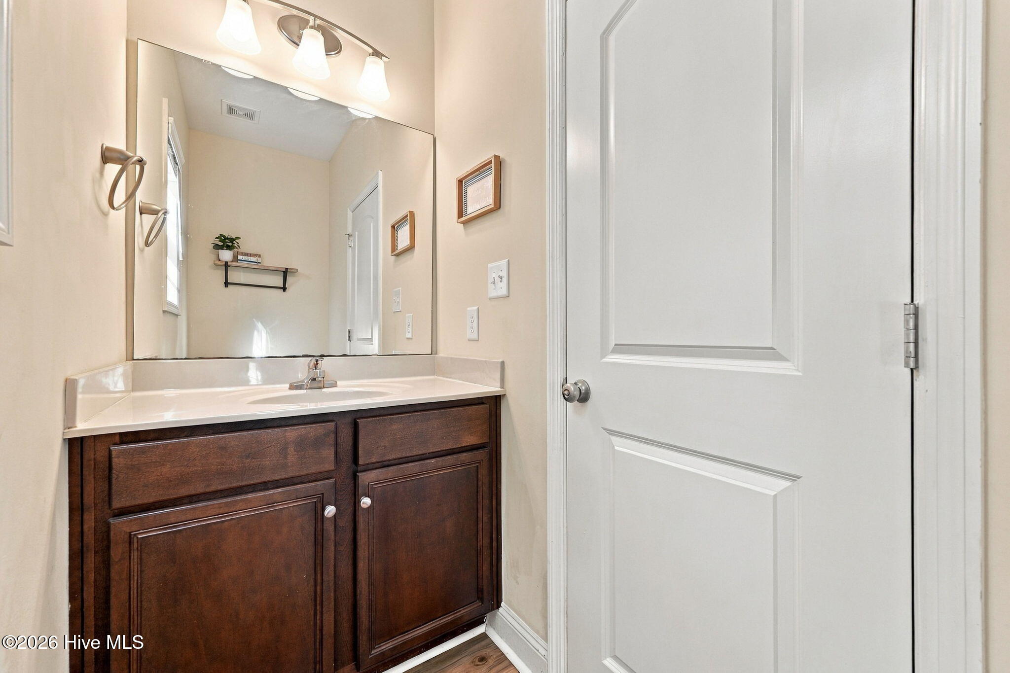 304 Raintree Circle Jacksonville, NC 28540 - Photo 25 of 46 35-web-or-mls-RAD_5855 - edited