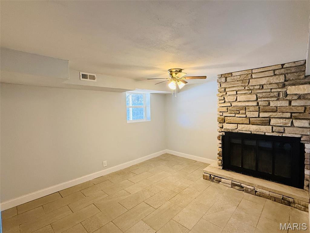 23 Islander Drive Brighton, IL 62012 - Photo 11 of 17