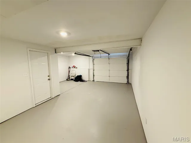 $220,000 | 23 Islander Drive, Brighton, IL 62012