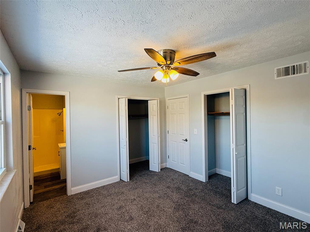 23 Islander Drive Brighton, IL 62012 - Photo 5 of 17