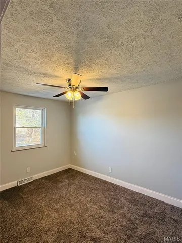 $220,000 | 23 Islander Drive, Brighton, IL 62012