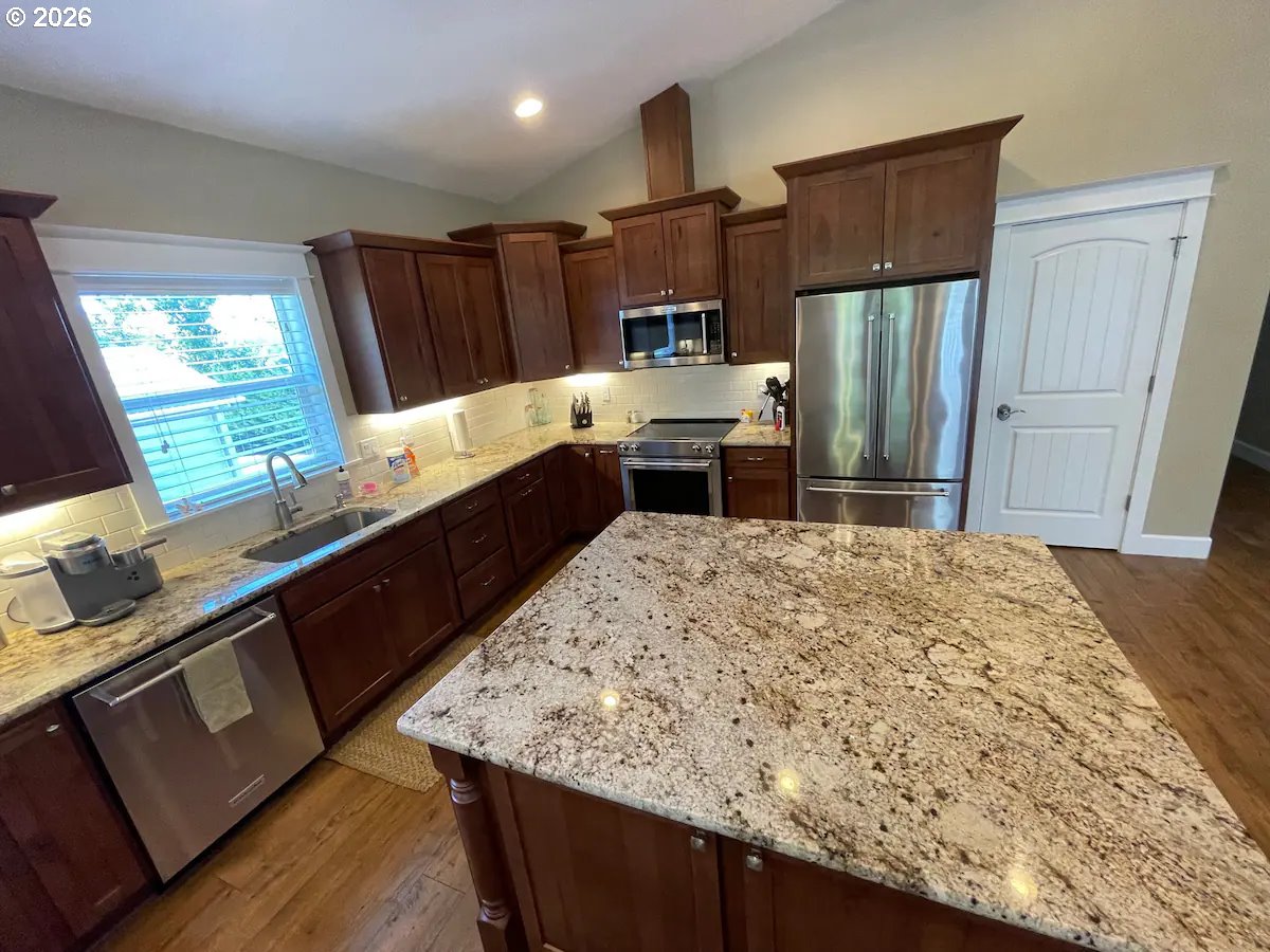 16695 South Harding Road Oregon City, OR 97045 - Photo 18 of 35