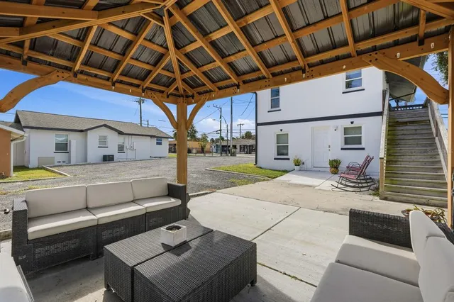 $799,000 | 572 Magnolia Avenue, Daytona Beach, FL 32114