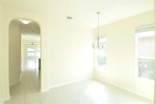 $2,000 | 3451 Mayfield Ranch Boulevard, Unit 610, Round Rock, TX 78681