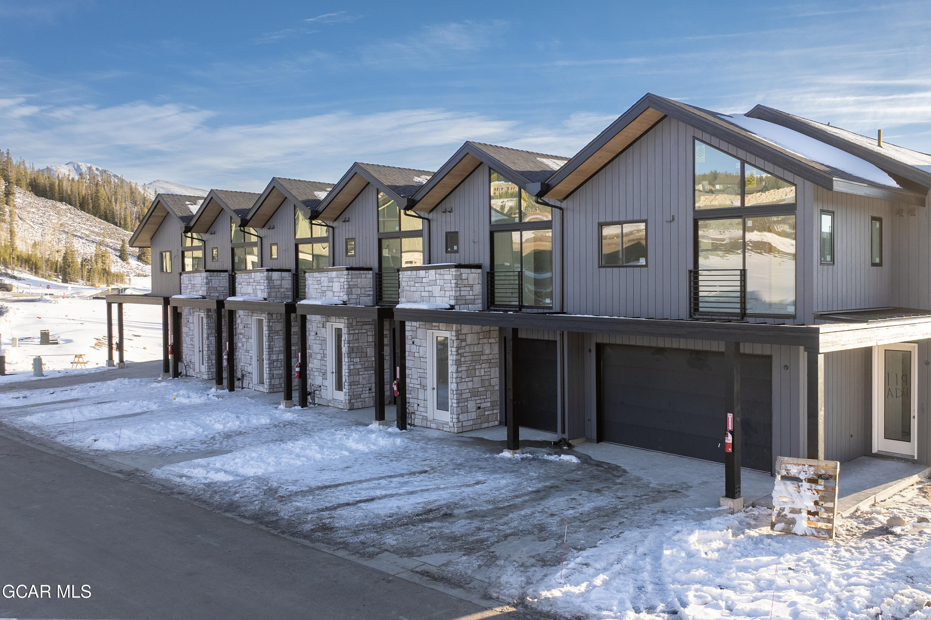 105 Wheeler Road Winter Park, CO 80482 - Photo 2 of 10 38 Sojourn pic 47