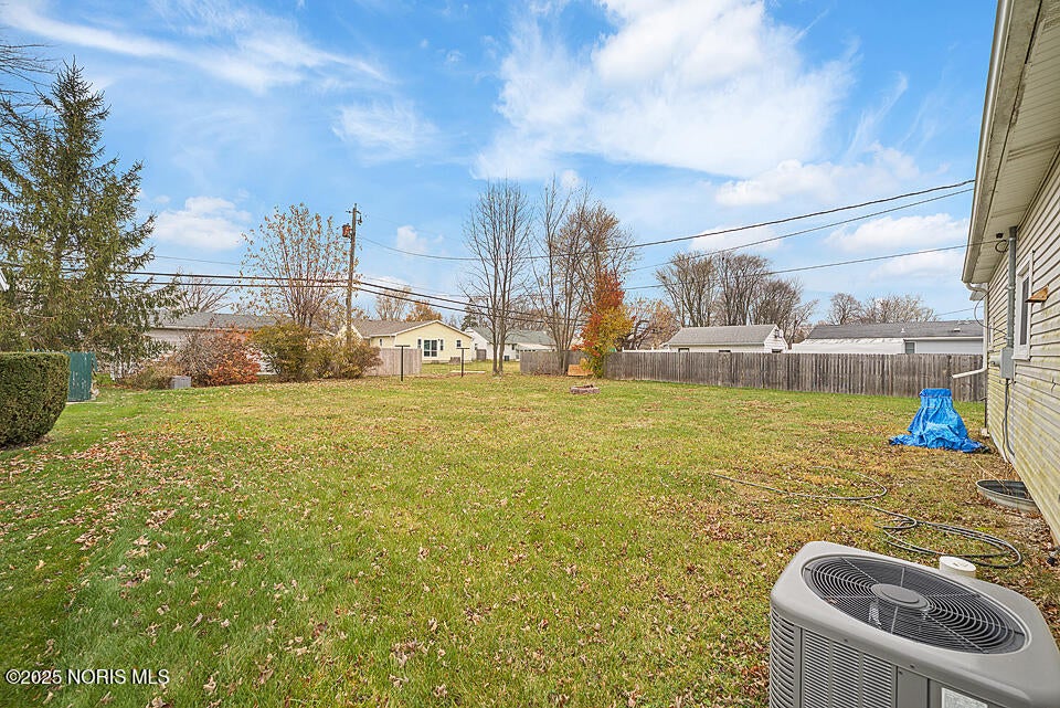 304 Rector Avenue Findlay, OH 45840 - Photo 3 of 19 1J7A2901