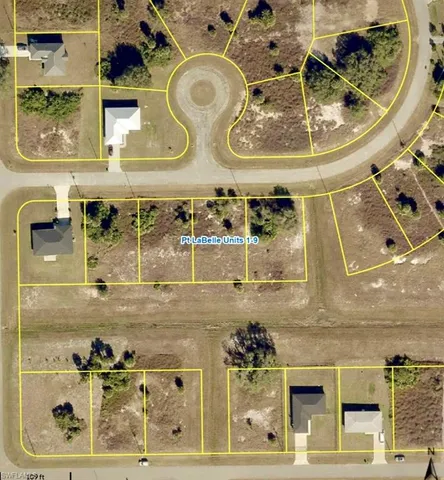 a picture of a bathroom with a sink