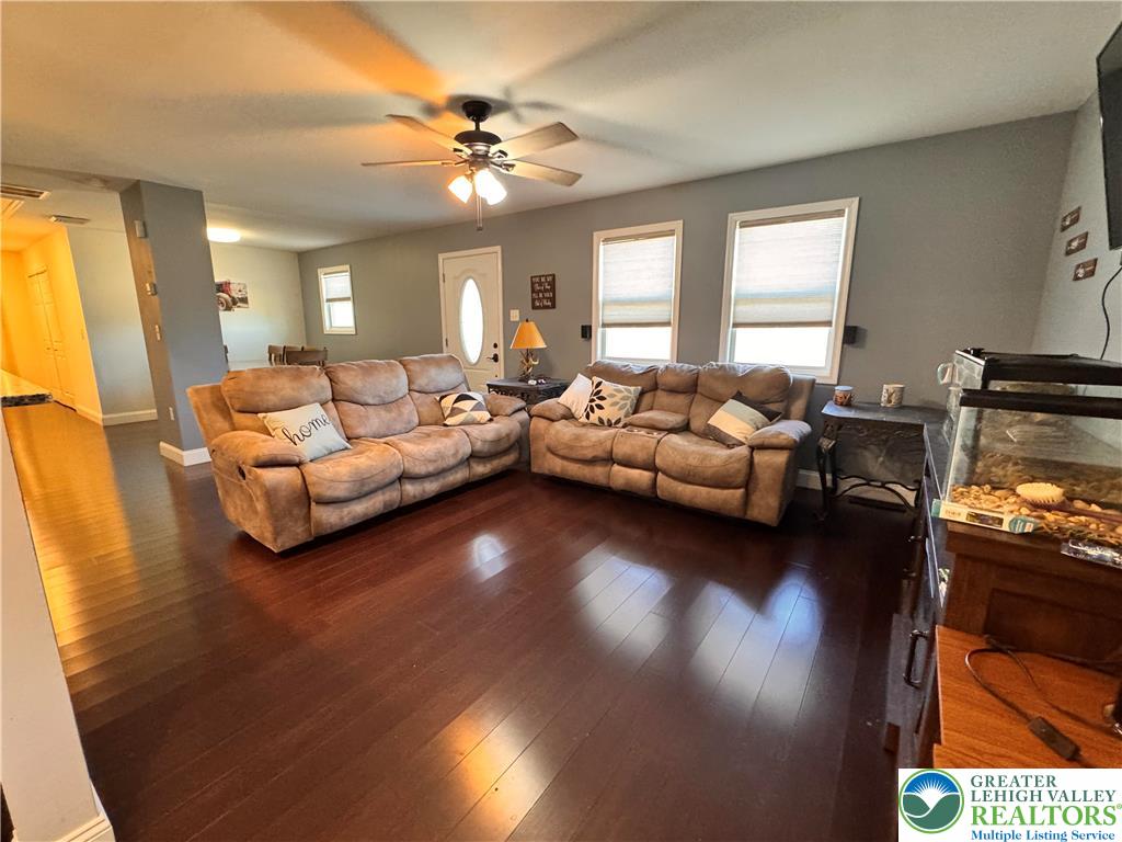 354 Granger Road Northampton, PA 18067 - Photo 5 of 41