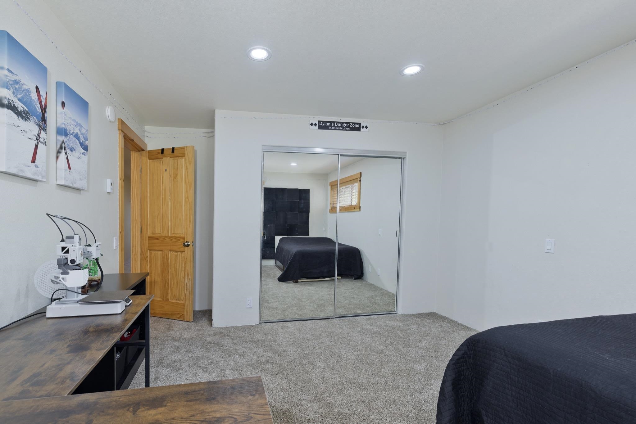 23 Trails End Road Mammoth Lakes, CA 93546 - Photo 25 of 50 a bedroom with a bed and a couch