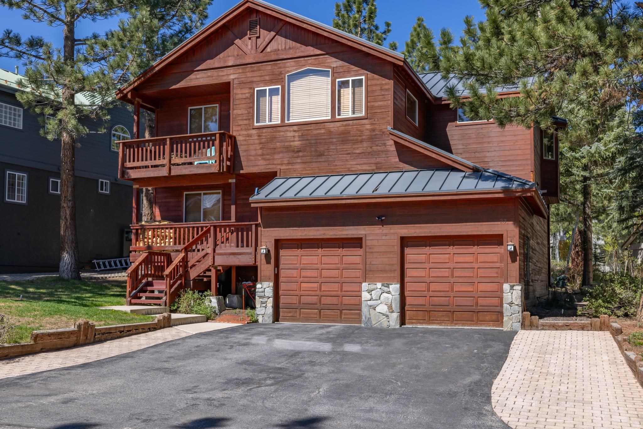 23 Trails End Road Mammoth Lakes, CA 93546 - Photo 50 of 50 a front view of a house with garden