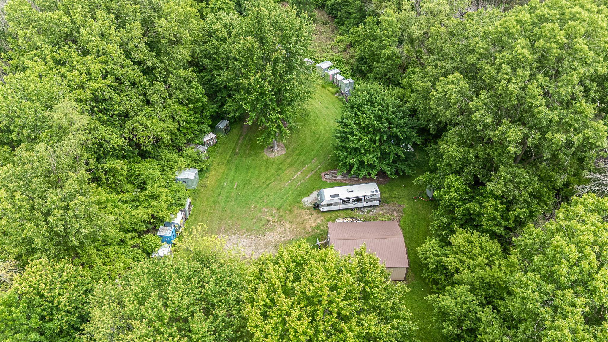 825 Welcome Road Menasha, WI 54952 - Photo 8 of 17