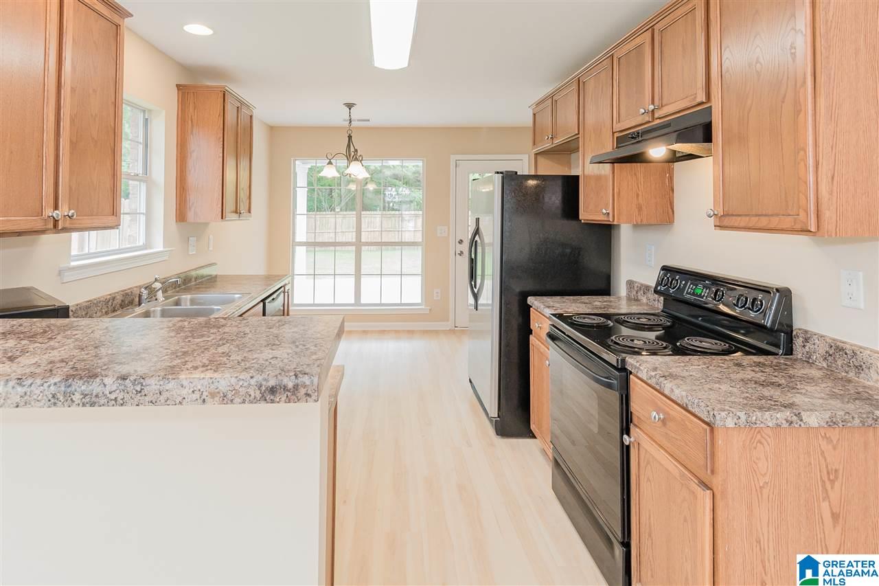 432 Daventry Circle Calera, AL 35040 - Photo 15 of 37