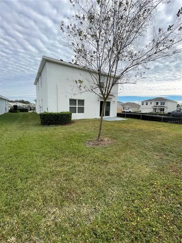 $2,850 | 37059 Kings Crown Drive, Zephyrhills, FL 33541