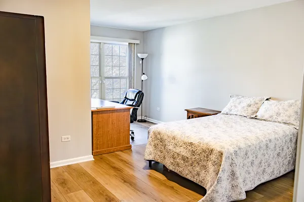 $309,000 | 65 Aegina Court, Tinley Park, IL 60477
