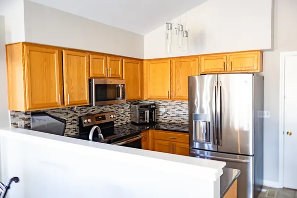 $309,000 | 65 Aegina Court, Tinley Park, IL 60477