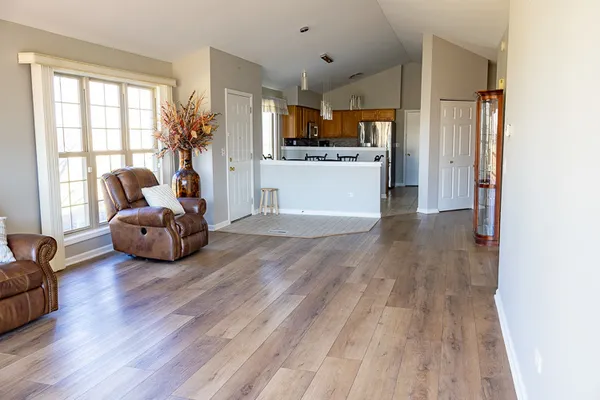 $309,000 | 65 Aegina Court, Tinley Park, IL 60477