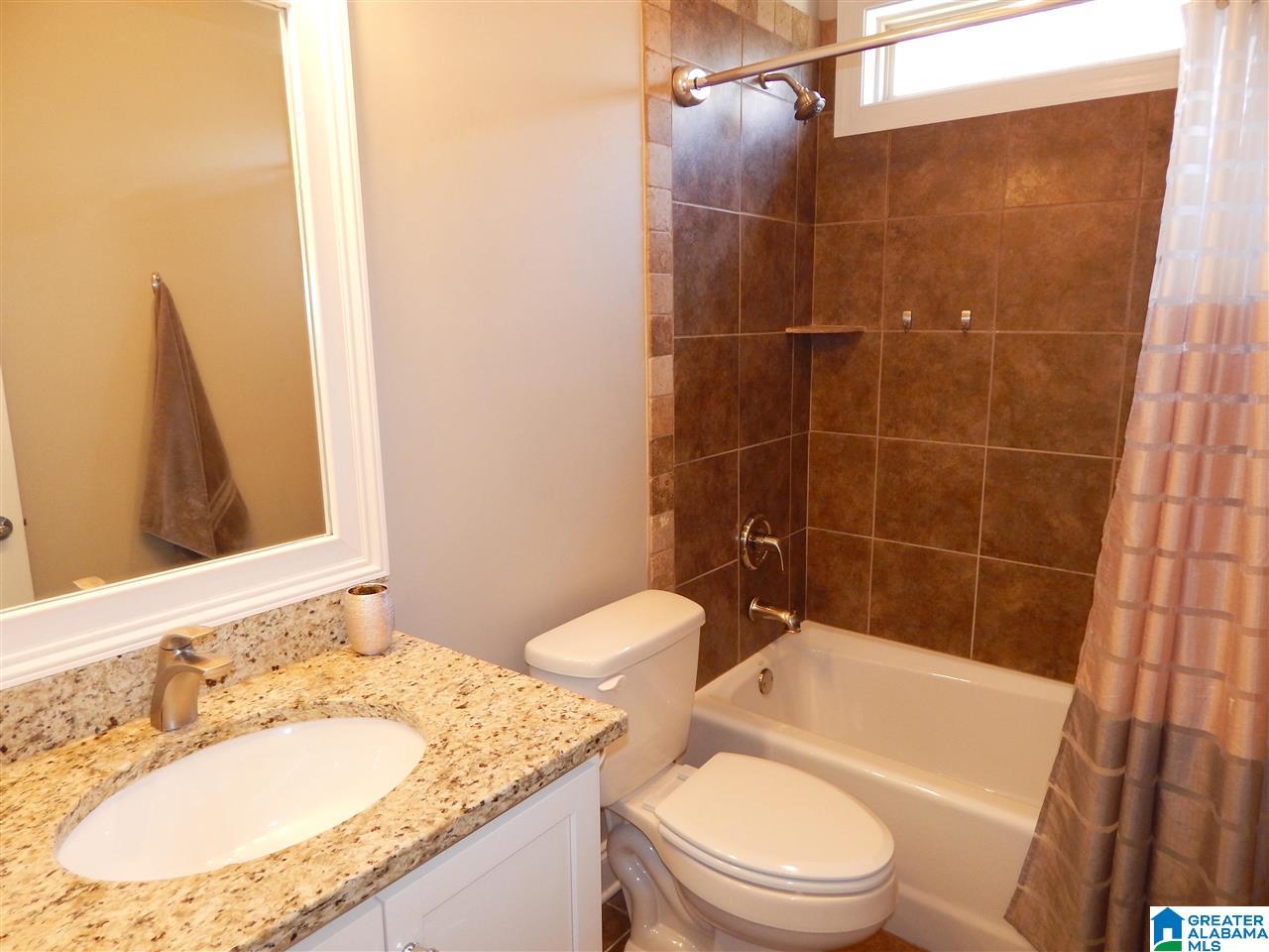 256 Strathaven Lane Pelham, AL 35124 - Photo 16 of 25