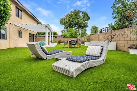 $1,550,000 | 13250 Fulton Court, Sherman Oaks, CA 91401