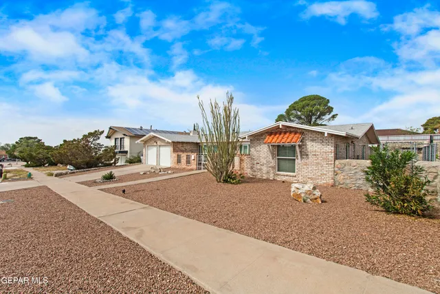 $409,000 | 6413 Pino Real Drive, El Paso, TX 79912