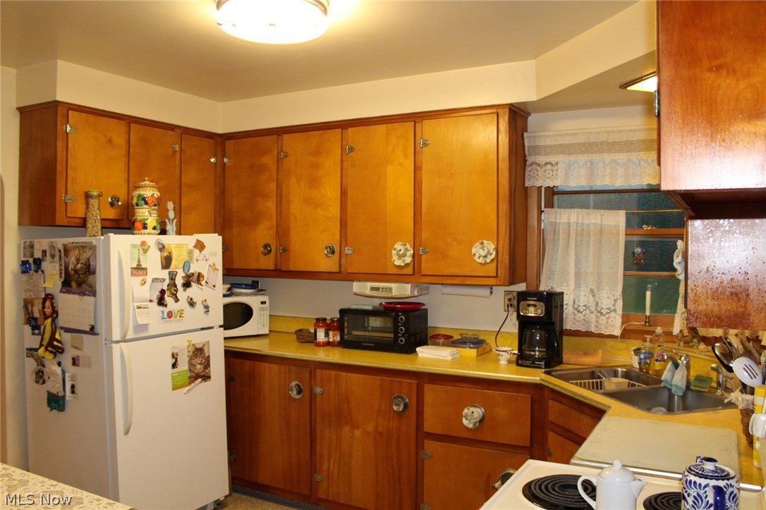 7530 Jefferson Road Ashtabula, OH 44004 - Photo 3 of 25 Gallery Image 3