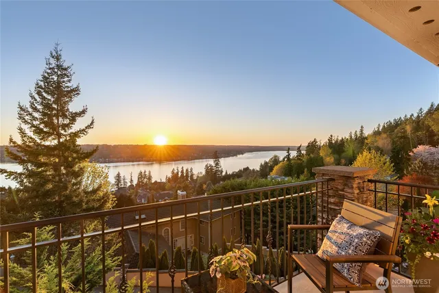 $3,295,000 | 20619 Northeast 16th Street, Sammamish, WA 98074