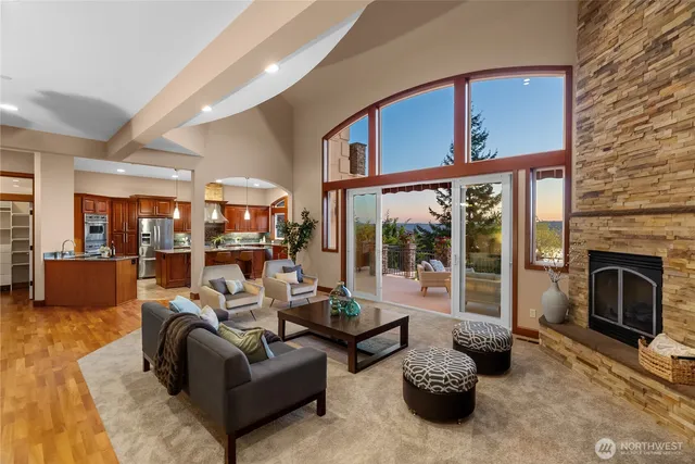 $3,295,000 | 20619 Northeast 16th Street, Sammamish, WA 98074