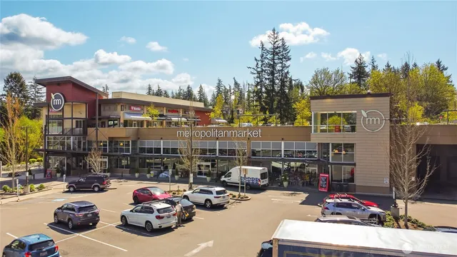 $3,295,000 | 20619 Northeast 16th Street, Sammamish, WA 98074