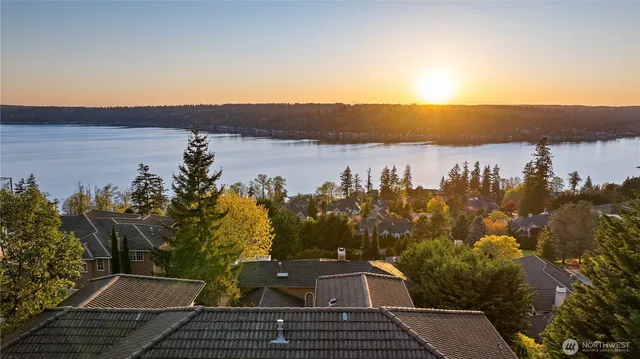 $3,295,000 | 20619 Northeast 16th Street, Sammamish, WA 98074