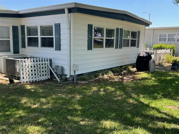 $149,900 | 18 Sabal Palm Drive, Largo, FL 33770