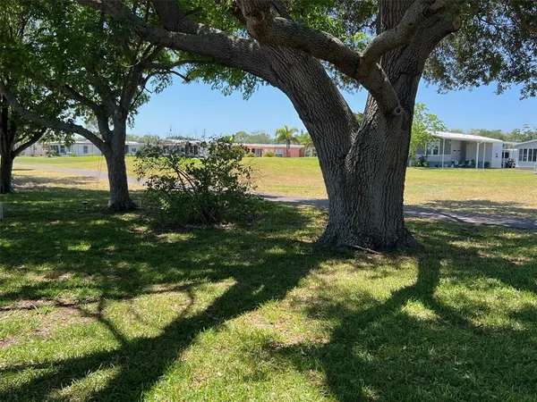 $149,900 | 18 Sabal Palm Drive, Largo, FL 33770