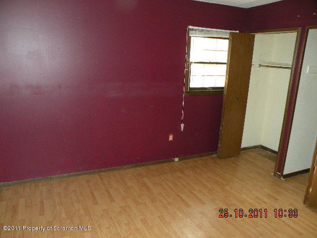 2136 Ross Road Dalton, PA 18414 - Photo 8 of 9 an empty room with windows