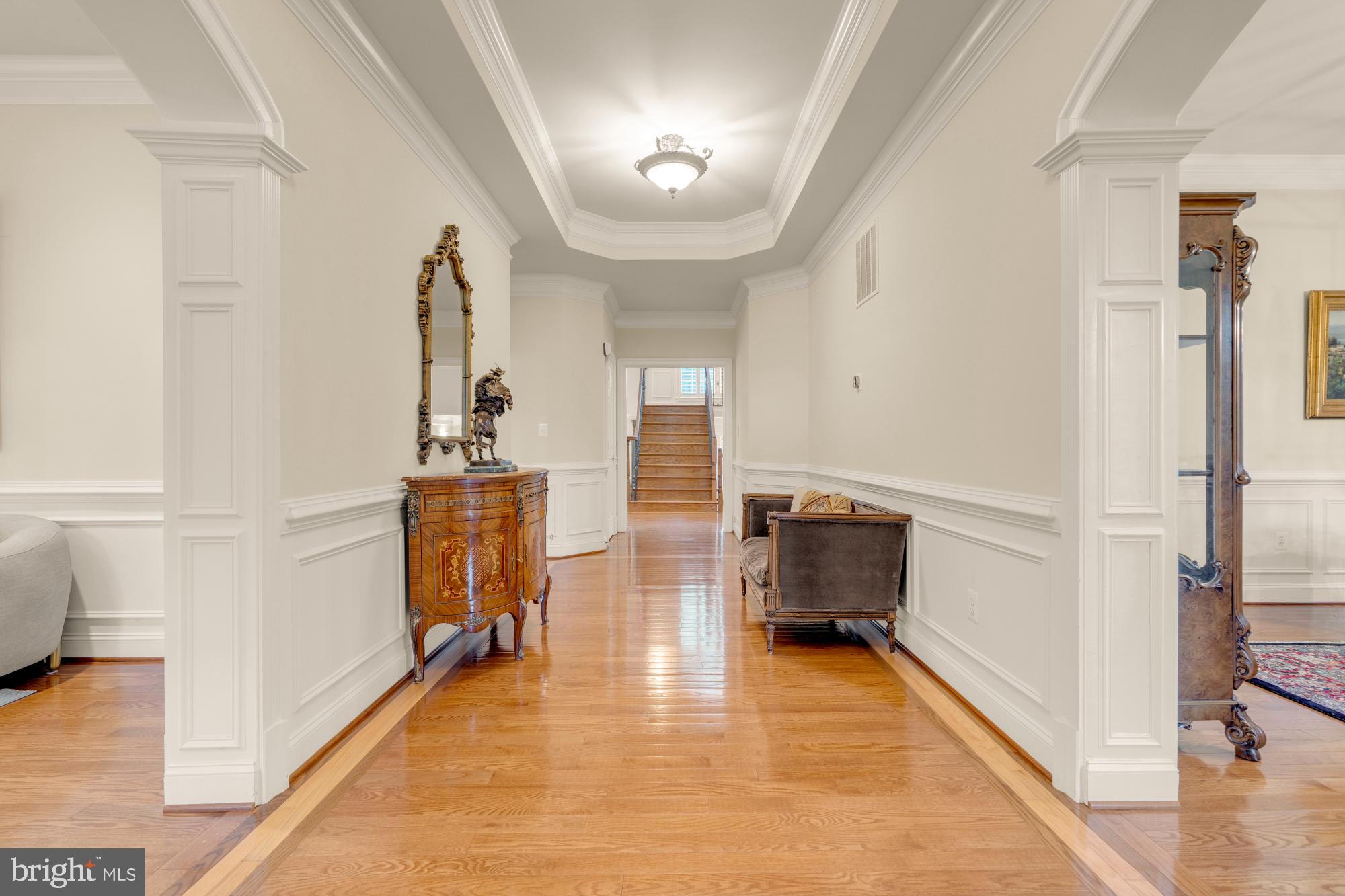 6238 Linway Terrace McLean, VA 22101 - Photo 3 of 90