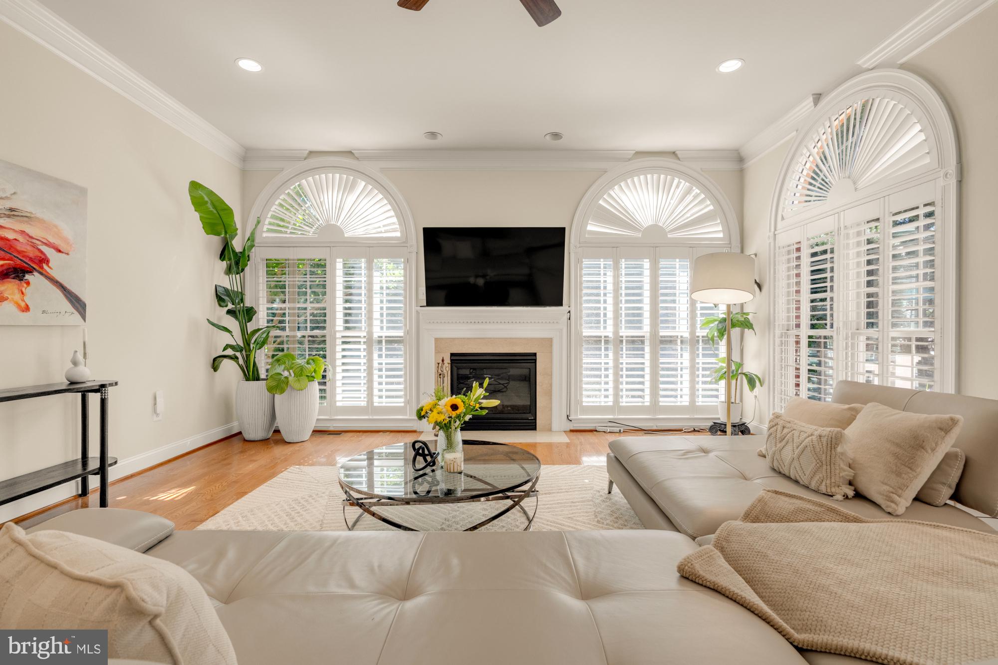 6238 Linway Terrace McLean, VA 22101 - Photo 7 of 90