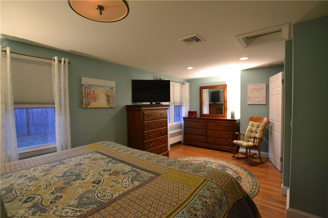 11 Fielding Road Cranston, RI 02910 - Photo 16 of 32 Master Bedroom