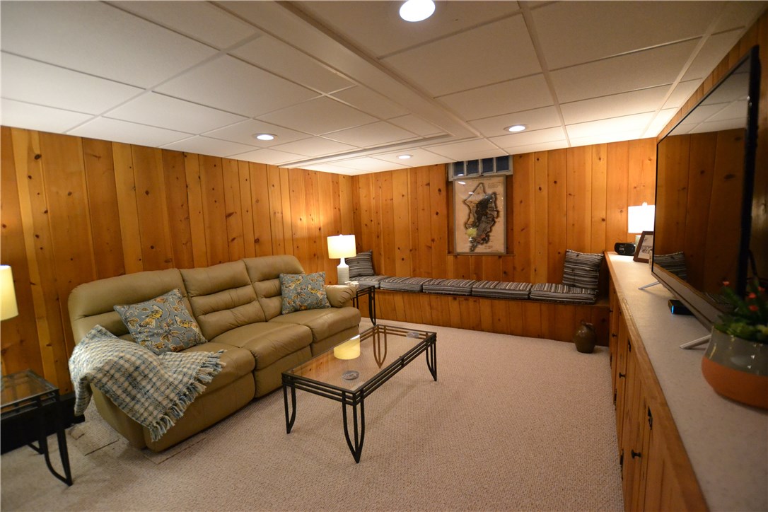 11 Fielding Road Cranston, RI 02910 - Photo 25 of 32 Lower Level Family Room