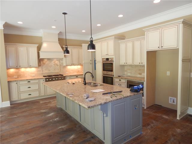 2175 Hartland Road Franklin, TN 37069 - Photo 9 of 20 Gallery Image 9