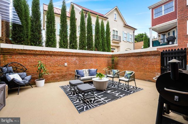 $1,295,000 | 621 South St Asaph Street, Alexandria, VA 22314