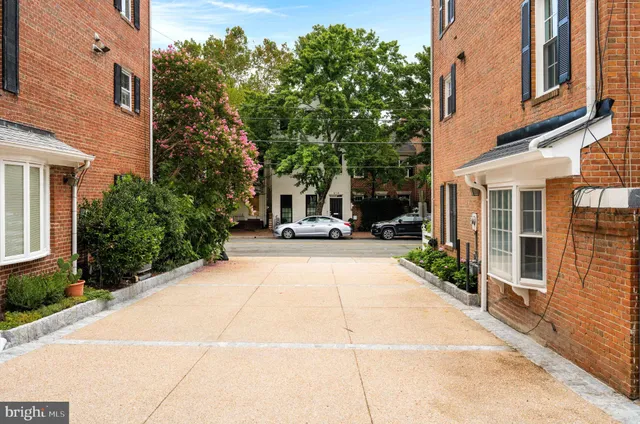 $1,375,000 | 621 South St Asaph Street, Alexandria, VA 22314