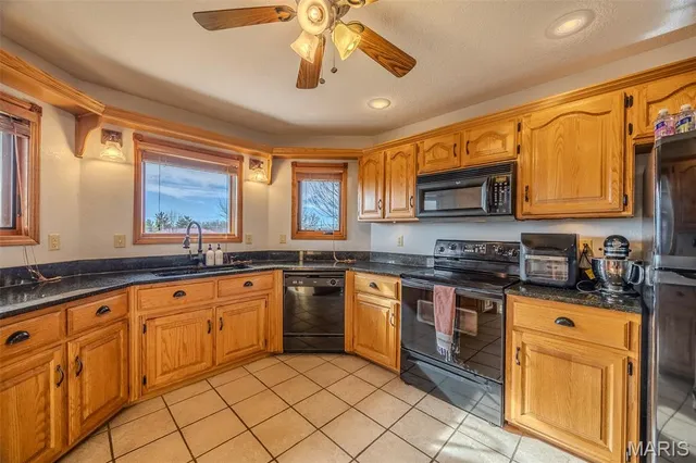 $375,000 | 218 Hillside Court, Lebanon, MO 65536